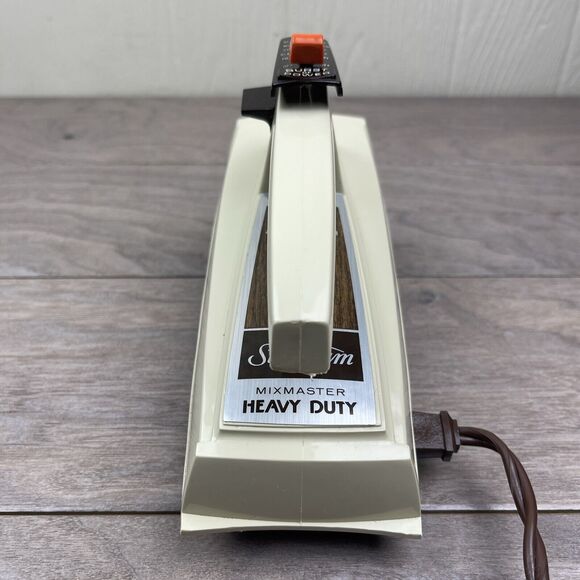 Vintage Sunbeam Heavy Duty Burst Of Power Mixmaster Electric Hand Mixer 5 Speed - Picture 3 of 9